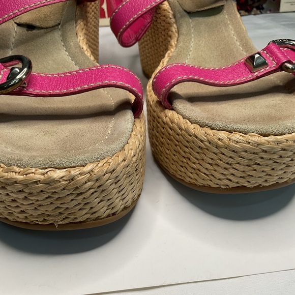 Prada wedges Hot Pink sz 9 - Picture 3 of 11